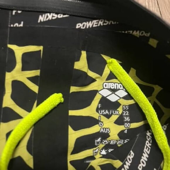 Arena tech suit carbon 3% - Picture 2 of 3